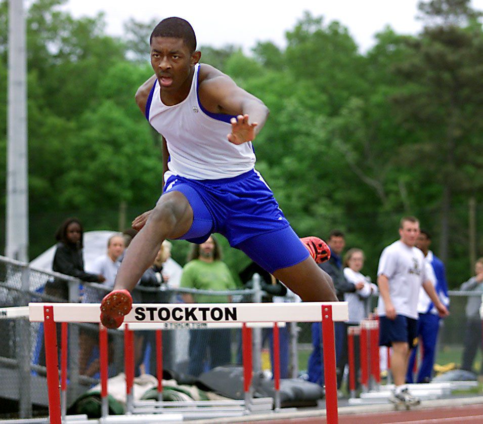 Azim Smith, track and field, 2002